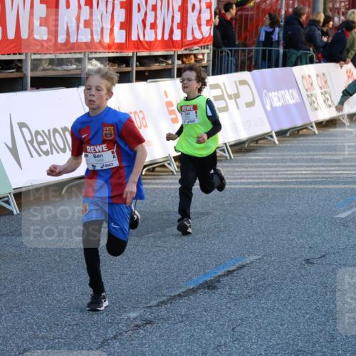 25.04.2025 - Das Zehntel Strokosch-Dieckow http://msf.ph/oto/7687225 26.04.2025 08:53:06 Ziel 1108, 1541, 1568, 1752, 2191, 2194, 2275, 2500, 2628, 3102, 3104, 3110, 3178, 3409, 3462, 3499, 3592, 3599, 3603, 3617, 3811, 3921, 3944 meine-sportfotos.de