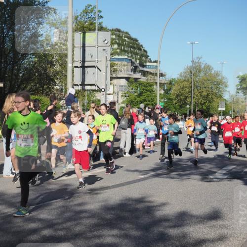 25.04.2025 - Das Zehntel KatJ http://msf.ph/oto/7687634 26.04.2025 08:35:05 Laufen 3040 meine-sportfotos.de