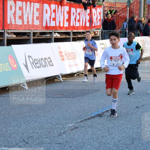 25.04.2025 - Das Zehntel Strokosch-Dieckow http://msf.ph/oto/7688276 26.04.2025 08:52:57 Ziel 1108, 1127, 1752, 1761, 2187, 2275, 2464, 2500, 3063, 3085, 3088, 3102, 3178, 3225, 3467, 3499, 3884, 3944 meine-sportfotos.de