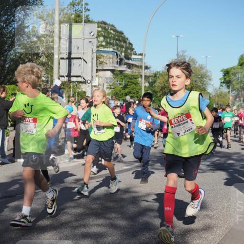 25.04.2025 - Das Zehntel KatJ http://msf.ph/oto/7688739 26.04.2025 08:35:24 Laufen 3060, 3064, 2516, 4 meine-sportfotos.de