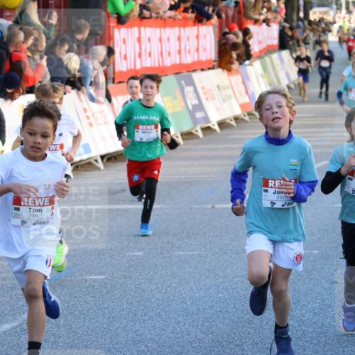 25.04.2025 - Das Zehntel Strokosch-Dieckow http://msf.ph/oto/7688781 26.04.2025 08:51:16 Ziel 1473, 1476, 2156, 2166, 2321, 2643, 2711, 2731, 2800, 2840, 2852, 2855, 2903, 2920, 2935, 3210, 3214 meine-sportfotos.de