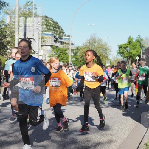 25.04.2025 - Das Zehntel KatJ http://msf.ph/oto/7689405 26.04.2025 08:35:40 Laufen 2010, 3730 meine-sportfotos.de