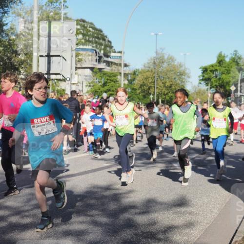 25.04.2025 - Das Zehntel KatJ http://msf.ph/oto/7689692 26.04.2025 08:35:46 Laufen 3462, 3472, 2084 meine-sportfotos.de