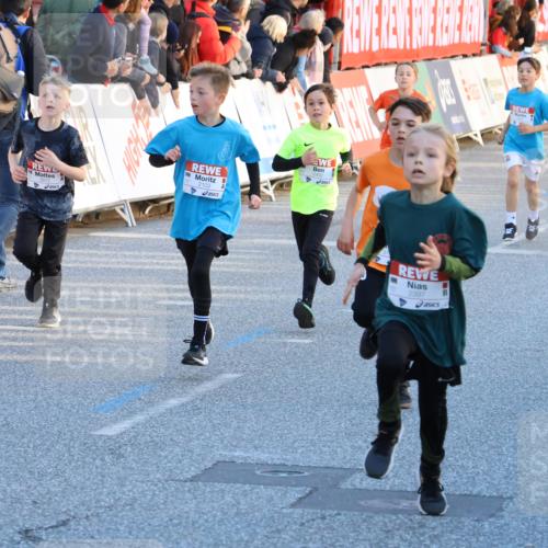 25.04.2025 - Das Zehntel Strokosch-Dieckow http://msf.ph/oto/7689700 26.04.2025 08:51:01 Ziel 1283, 1458, 1884, 2098, 2103, 2397, 2492, 2517, 2849, 2855, 3445, 3520, 3528, 3774, 3812, 3849, 3872 meine-sportfotos.de