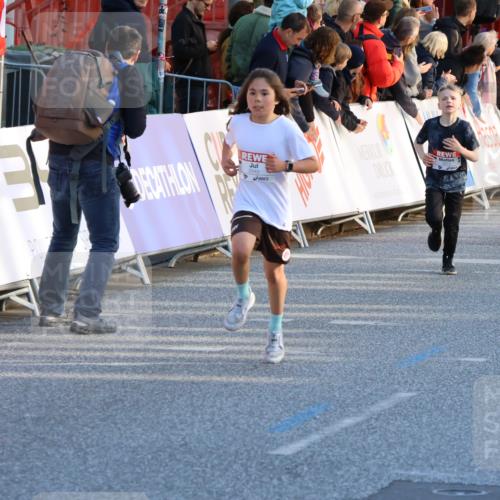 25.04.2025 - Das Zehntel Strokosch-Dieckow http://msf.ph/oto/7689846 26.04.2025 08:50:59 Ziel 1283, 1458, 1884, 2098, 2103, 2349, 2397, 2492, 2517, 2849, 3445, 3520, 3527, 3528, 3774, 3812, 3849, 3872 meine-sportfotos.de