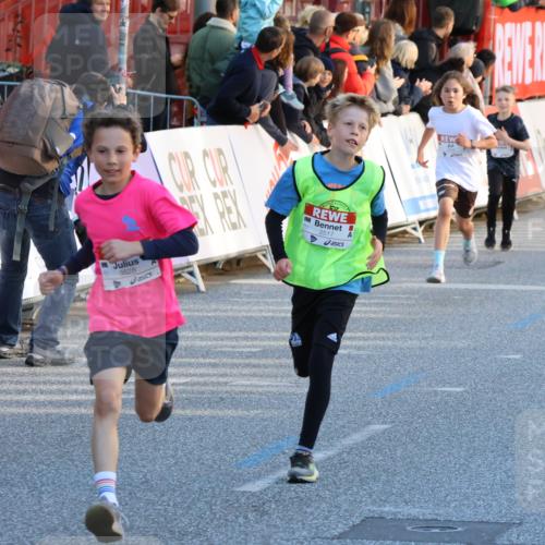 25.04.2025 - Das Zehntel Strokosch-Dieckow http://msf.ph/oto/7689996 26.04.2025 08:50:58 Ziel 1283, 1458, 1884, 2098, 2103, 2349, 2397, 2492, 2517, 2849, 3233, 3520, 3527, 3528, 3774, 3812, 3849, 3872 meine-sportfotos.de