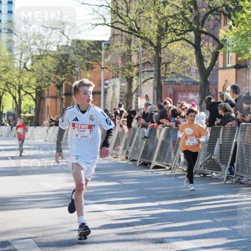 25.04.2025 - Das Zehntel MichiJ http://msf.ph/oto/7691618 26.04.2025 08:46:10 Laufen 2379 meine-sportfotos.de