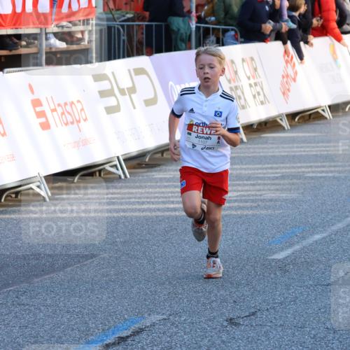 25.04.2025 - Das Zehntel Strokosch-Dieckow http://msf.ph/oto/7691937 26.04.2025 08:50:13 Ziel 1107, 1131, 2383, 2995, 3539, 3540 meine-sportfotos.de