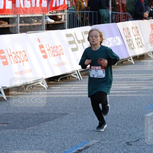 25.04.2025 - Das Zehntel Strokosch-Dieckow http://msf.ph/oto/7692140 26.04.2025 08:50:07 Ziel 1107, 1116, 2383, 2995, 3539, 3540 meine-sportfotos.de