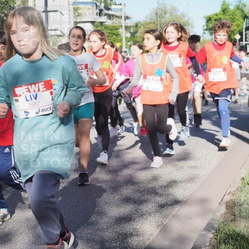 25.04.2025 - Das Zehntel KatJ http://msf.ph/oto/7692557 26.04.2025 08:36:34 Laufen 3903, 2982 meine-sportfotos.de