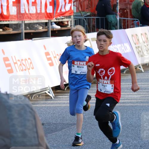 25.04.2025 - Das Zehntel Strokosch-Dieckow http://msf.ph/oto/7692833 26.04.2025 08:49:51 Ziel 1537, 1945, 2018, 2021, 2377, 2513, 2696 meine-sportfotos.de