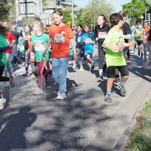 25.04.2025 - Das Zehntel KatJ http://msf.ph/oto/7693404 26.04.2025 08:36:47 Laufen 3796, 2081 meine-sportfotos.de