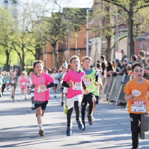 25.04.2025 - Das Zehntel MichiJ http://msf.ph/oto/7693992 26.04.2025 08:48:07 Laufen 3774 meine-sportfotos.de