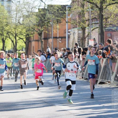 25.04.2025 - Das Zehntel MichiJ http://msf.ph/oto/7694090 26.04.2025 08:48:10 Laufen 3849 meine-sportfotos.de