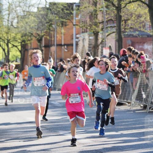 25.04.2025 - Das Zehntel MichiJ http://msf.ph/oto/7694178 26.04.2025 08:48:13 Laufen 2920, 3520, 2903 meine-sportfotos.de