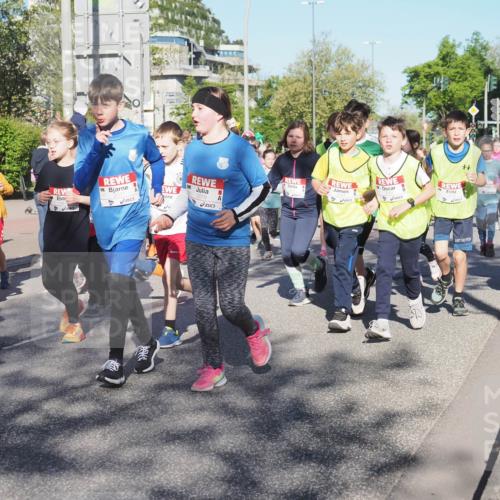 25.04.2025 - Das Zehntel KatJ http://msf.ph/oto/7694828 26.04.2025 08:37:14 Laufen 2019, 106 meine-sportfotos.de