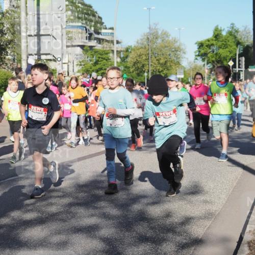 25.04.2025 - Das Zehntel KatJ http://msf.ph/oto/7695090 26.04.2025 08:37:17 Laufen 2938 meine-sportfotos.de