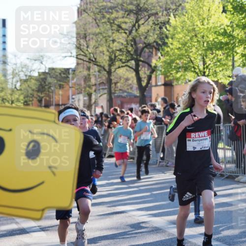 25.04.2025 - Das Zehntel MichiJ http://msf.ph/oto/7695450 26.04.2025 08:49:07 Laufen 3877 meine-sportfotos.de