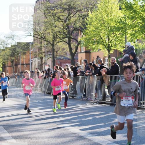 25.04.2025 - Das Zehntel MichiJ http://msf.ph/oto/7695570 26.04.2025 08:49:11 Laufen 216, 2149 meine-sportfotos.de