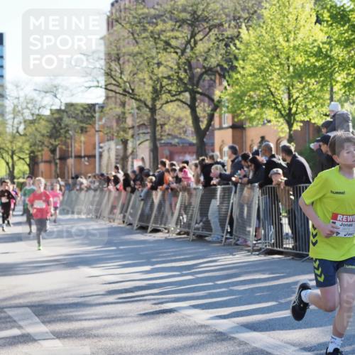 25.04.2025 - Das Zehntel MichiJ http://msf.ph/oto/7695902 26.04.2025 08:49:23 Laufen 3873 meine-sportfotos.de