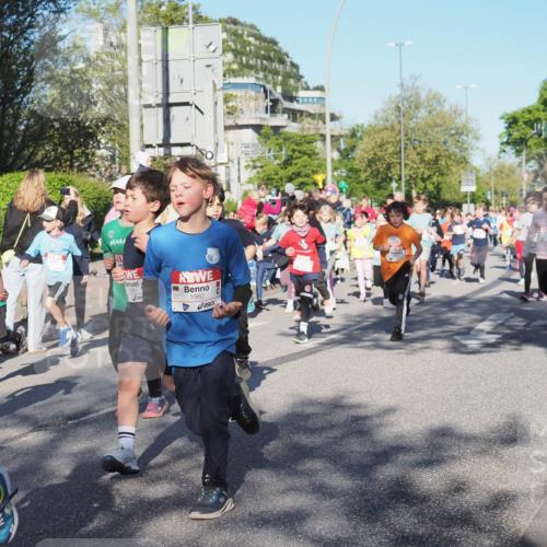 25.04.2025 - Das Zehntel KatJ http://msf.ph/oto/7696720 26.04.2025 08:37:50 Laufen 1056, 1982 meine-sportfotos.de