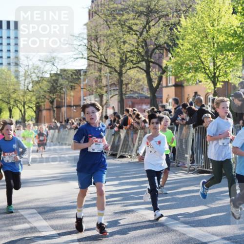 25.04.2025 - Das Zehntel MichiJ http://msf.ph/oto/7696768 26.04.2025 08:49:49 Laufen 1127 meine-sportfotos.de