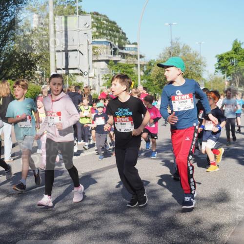 25.04.2025 - Das Zehntel KatJ http://msf.ph/oto/7696843 26.04.2025 08:37:54 Laufen 2703, 2701, 2704 meine-sportfotos.de