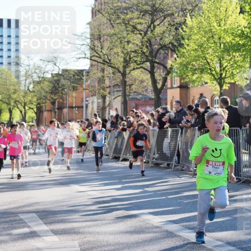 25.04.2025 - Das Zehntel MichiJ http://msf.ph/oto/7696849 26.04.2025 08:49:54 Laufen 3060 meine-sportfotos.de