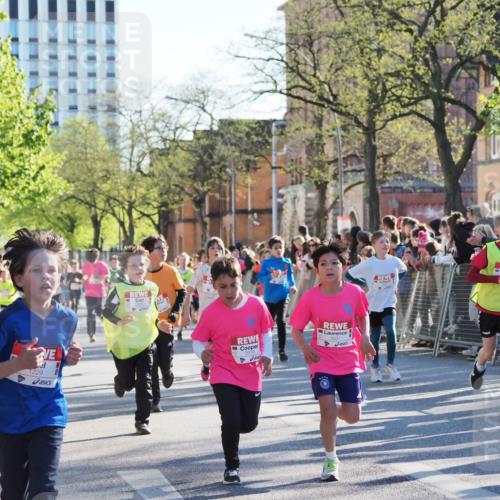 25.04.2025 - Das Zehntel MichiJ http://msf.ph/oto/7696889 26.04.2025 08:49:58 Laufen 1229, 3519, 3507 meine-sportfotos.de