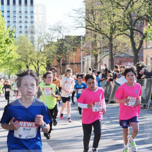 25.04.2025 - Das Zehntel MichiJ http://msf.ph/oto/7696909 26.04.2025 08:49:58 Laufen 1229, 2500, 3519, 3507 meine-sportfotos.de