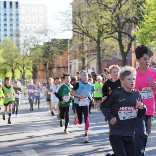 25.04.2025 - Das Zehntel MichiJ http://msf.ph/oto/7697055 26.04.2025 08:50:05 Laufen 3884, 3462 meine-sportfotos.de