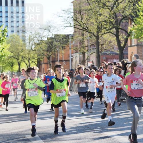25.04.2025 - Das Zehntel MichiJ http://msf.ph/oto/7697134 26.04.2025 08:50:07 Laufen 30, 2628, 16 meine-sportfotos.de