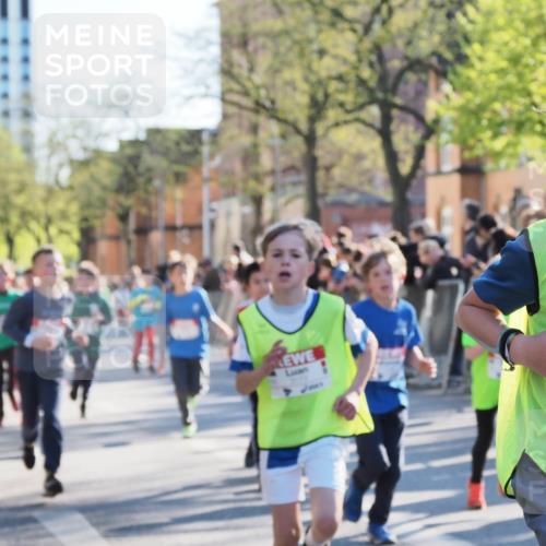 25.04.2025 - Das Zehntel MichiJ http://msf.ph/oto/7697562 26.04.2025 08:50:19 Laufen 35 meine-sportfotos.de