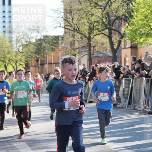 25.04.2025 - Das Zehntel MichiJ http://msf.ph/oto/7697619 26.04.2025 08:50:21 Laufen 44444444 meine-sportfotos.de