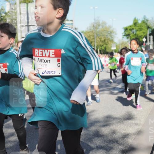 25.04.2025 - Das Zehntel KatJ http://msf.ph/oto/7697727 26.04.2025 08:38:15 Laufen 1878 meine-sportfotos.de