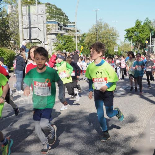 25.04.2025 - Das Zehntel KatJ http://msf.ph/oto/7697857 26.04.2025 08:38:17 Laufen 3030, 3014, 3027, 7 meine-sportfotos.de