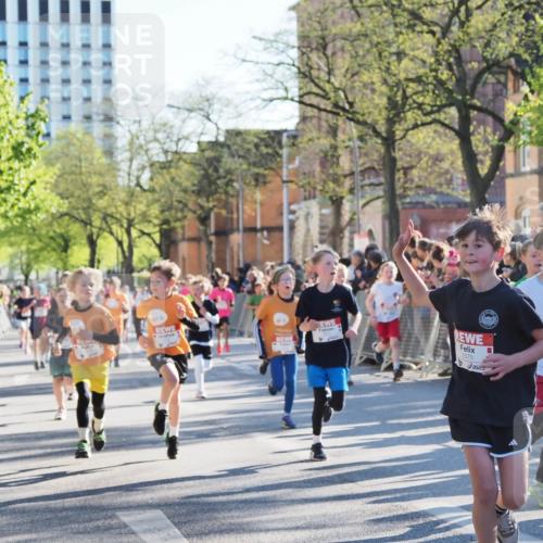 25.04.2025 - Das Zehntel MichiJ http://msf.ph/oto/7697916 26.04.2025 08:50:30 Laufen 2375 meine-sportfotos.de