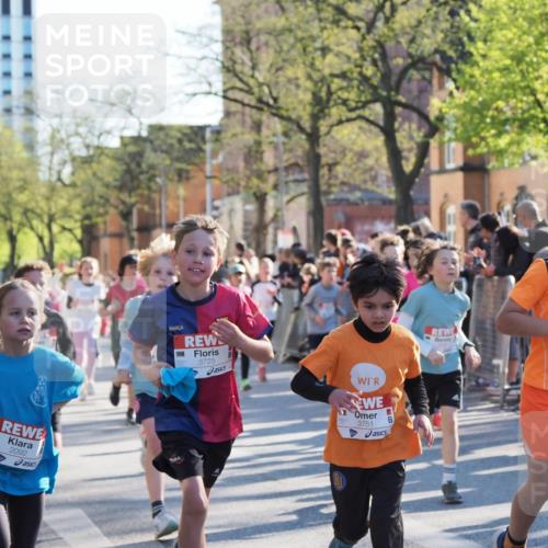 25.04.2025 - Das Zehntel MichiJ http://msf.ph/oto/7698121 26.04.2025 08:50:39 Laufen 2092, 3725, 3751 meine-sportfotos.de