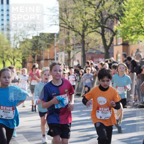 25.04.2025 - Das Zehntel MichiJ http://msf.ph/oto/7698134 26.04.2025 08:50:39 Laufen 2092, 3751, 3783 meine-sportfotos.de