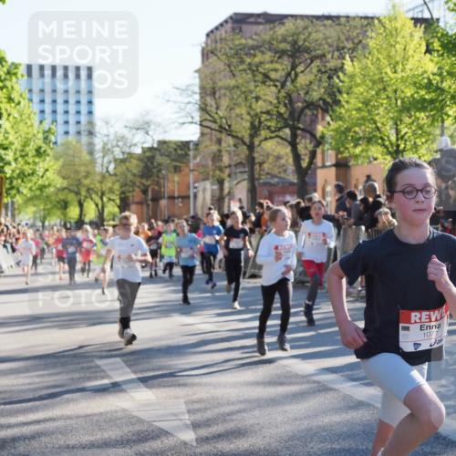 25.04.2025 - Das Zehntel MichiJ http://msf.ph/oto/7698229 26.04.2025 08:50:46 Laufen 1077 meine-sportfotos.de