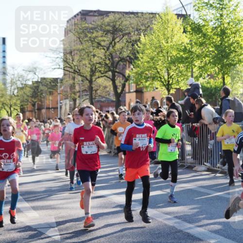 25.04.2025 - Das Zehntel MichiJ http://msf.ph/oto/7698490 26.04.2025 08:50:55 Laufen 1903, 1937, 2478 meine-sportfotos.de