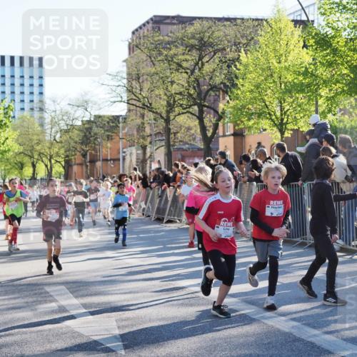 25.04.2025 - Das Zehntel MichiJ http://msf.ph/oto/7698665 26.04.2025 08:51:03 Laufen 1941 meine-sportfotos.de