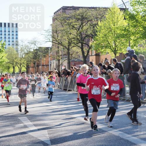 25.04.2025 - Das Zehntel MichiJ http://msf.ph/oto/7698672 26.04.2025 08:51:03 Laufen 1941 meine-sportfotos.de