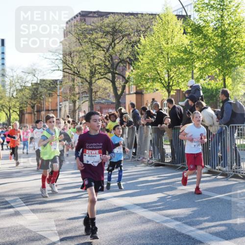 25.04.2025 - Das Zehntel MichiJ http://msf.ph/oto/7698701 26.04.2025 08:51:05 Laufen 3122, 1279 meine-sportfotos.de