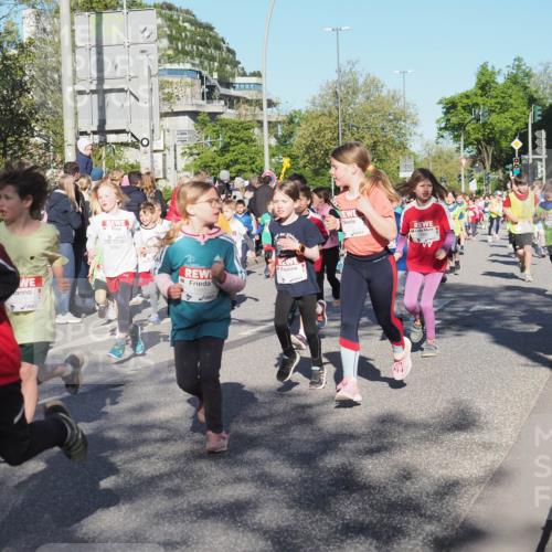 25.04.2025 - Das Zehntel KatJ http://msf.ph/oto/7698924 26.04.2025 08:38:19 Laufen 2204 meine-sportfotos.de