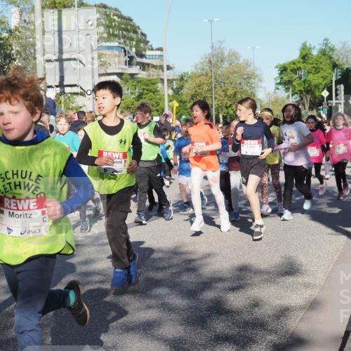 25.04.2025 - Das Zehntel KatJ http://msf.ph/oto/7699015 26.04.2025 08:38:25 Laufen 3131 meine-sportfotos.de