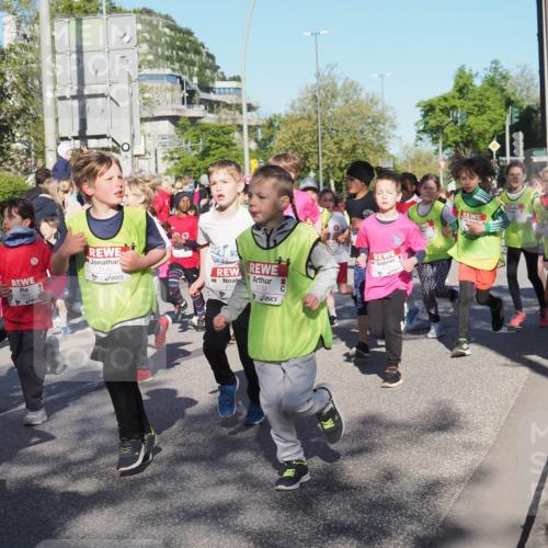 25.04.2025 - Das Zehntel KatJ http://msf.ph/oto/7699116 26.04.2025 08:38:30 Laufen 3140, 9, 213, 3133 meine-sportfotos.de