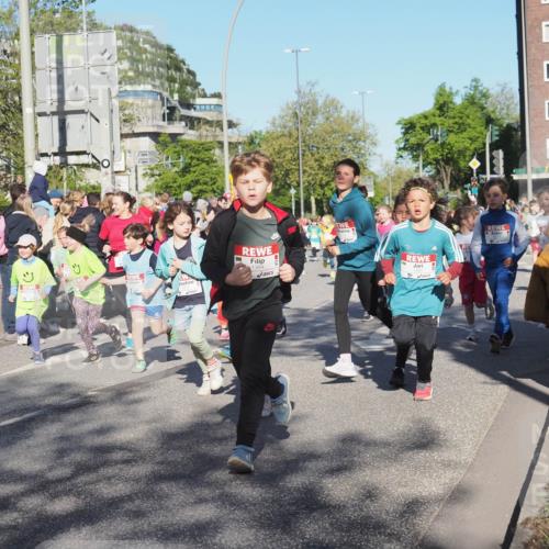 25.04.2025 - Das Zehntel KatJ http://msf.ph/oto/7699248 26.04.2025 08:38:35 Laufen 1384 meine-sportfotos.de