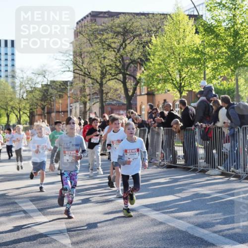25.04.2025 - Das Zehntel MichiJ http://msf.ph/oto/7699439 26.04.2025 08:51:17 Laufen  meine-sportfotos.de