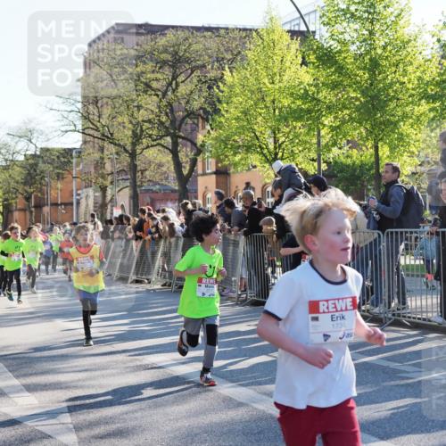 25.04.2025 - Das Zehntel MichiJ http://msf.ph/oto/7699672 26.04.2025 08:51:33 Laufen 1734 meine-sportfotos.de